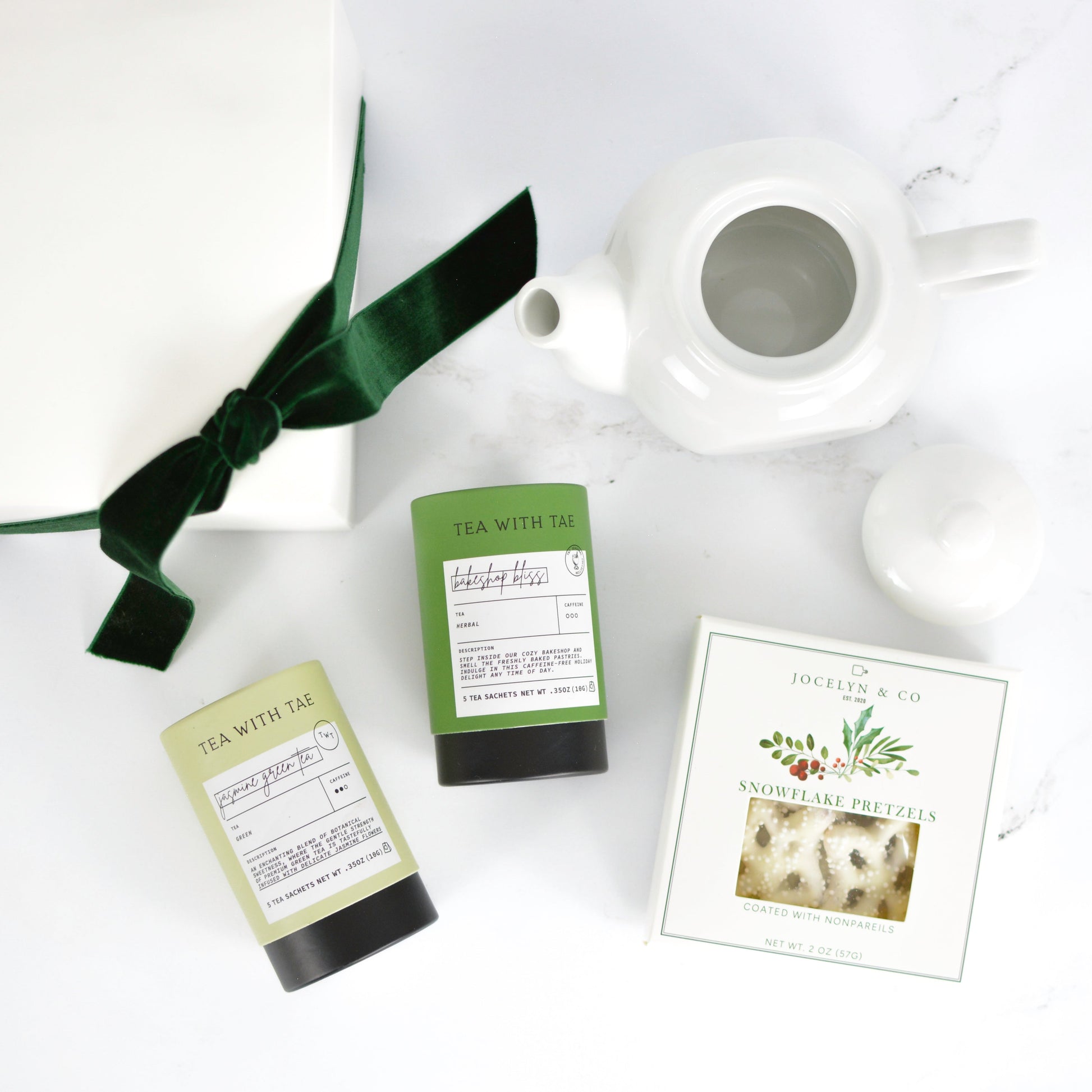 Tea Time & Treats Gift Set